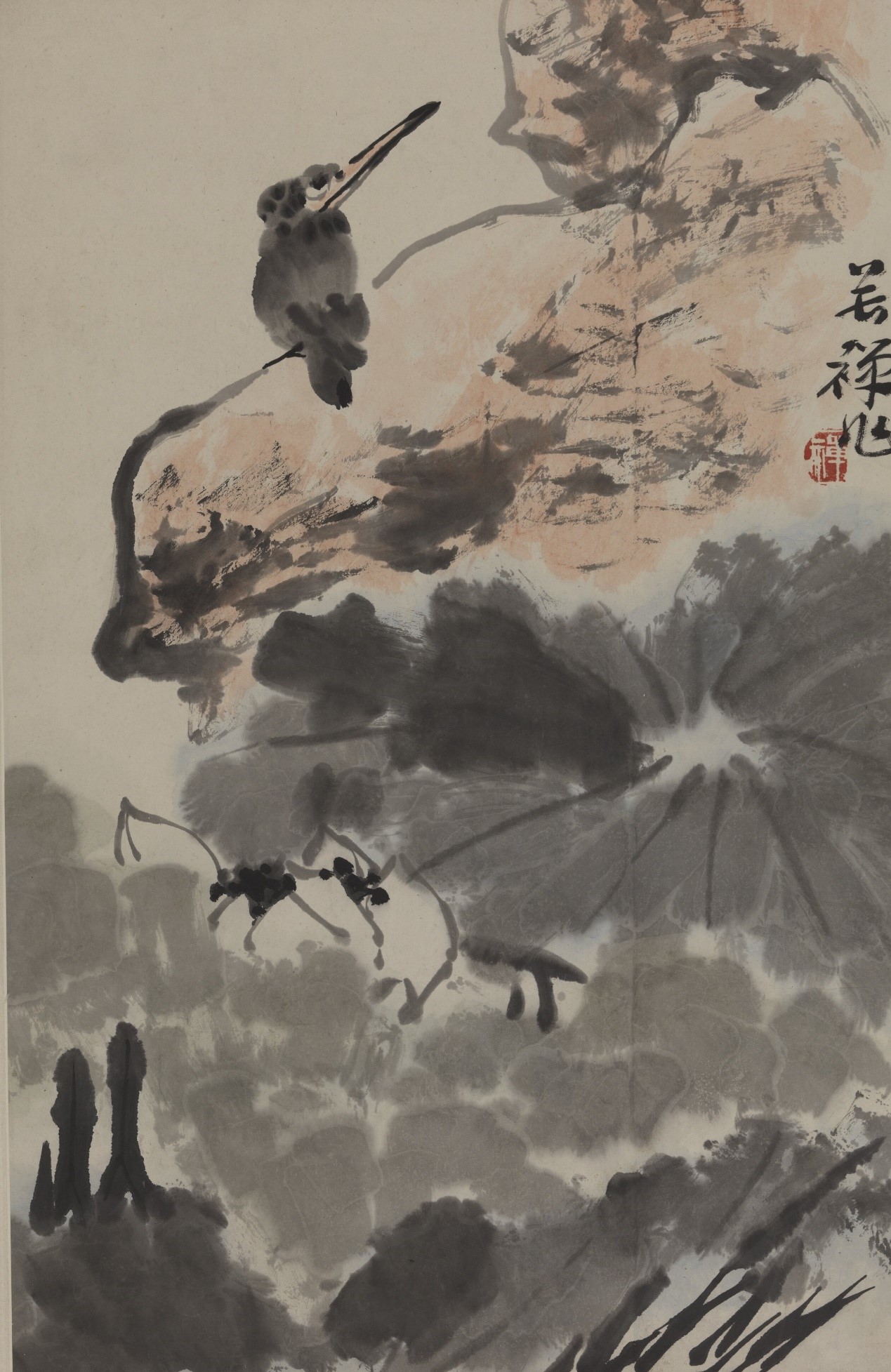 <h2>荷花翠鸟</h2><p>作者：李苦禅（1899-1983）</p><p>创作年代：年代不详</p><p>规格：68.9cm×44.6cm</p><p>品类：中国画</p>